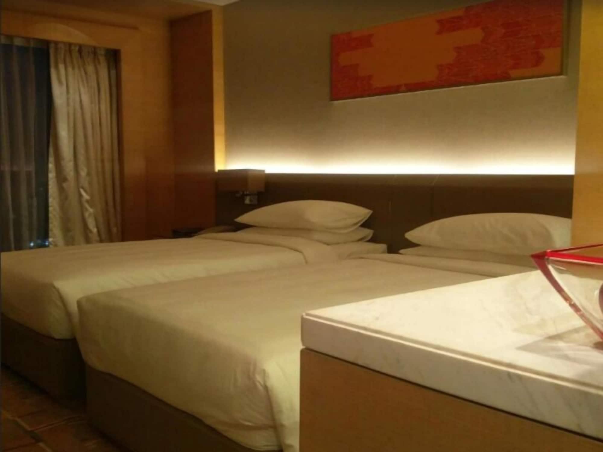 昌迪加尔凯悦酒店 Chandīgarh 外观 照片 A room at the hotel