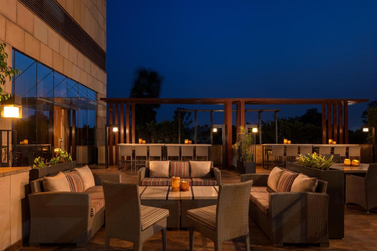 昌迪加尔凯悦酒店 Chandīgarh 外观 照片 The Bar