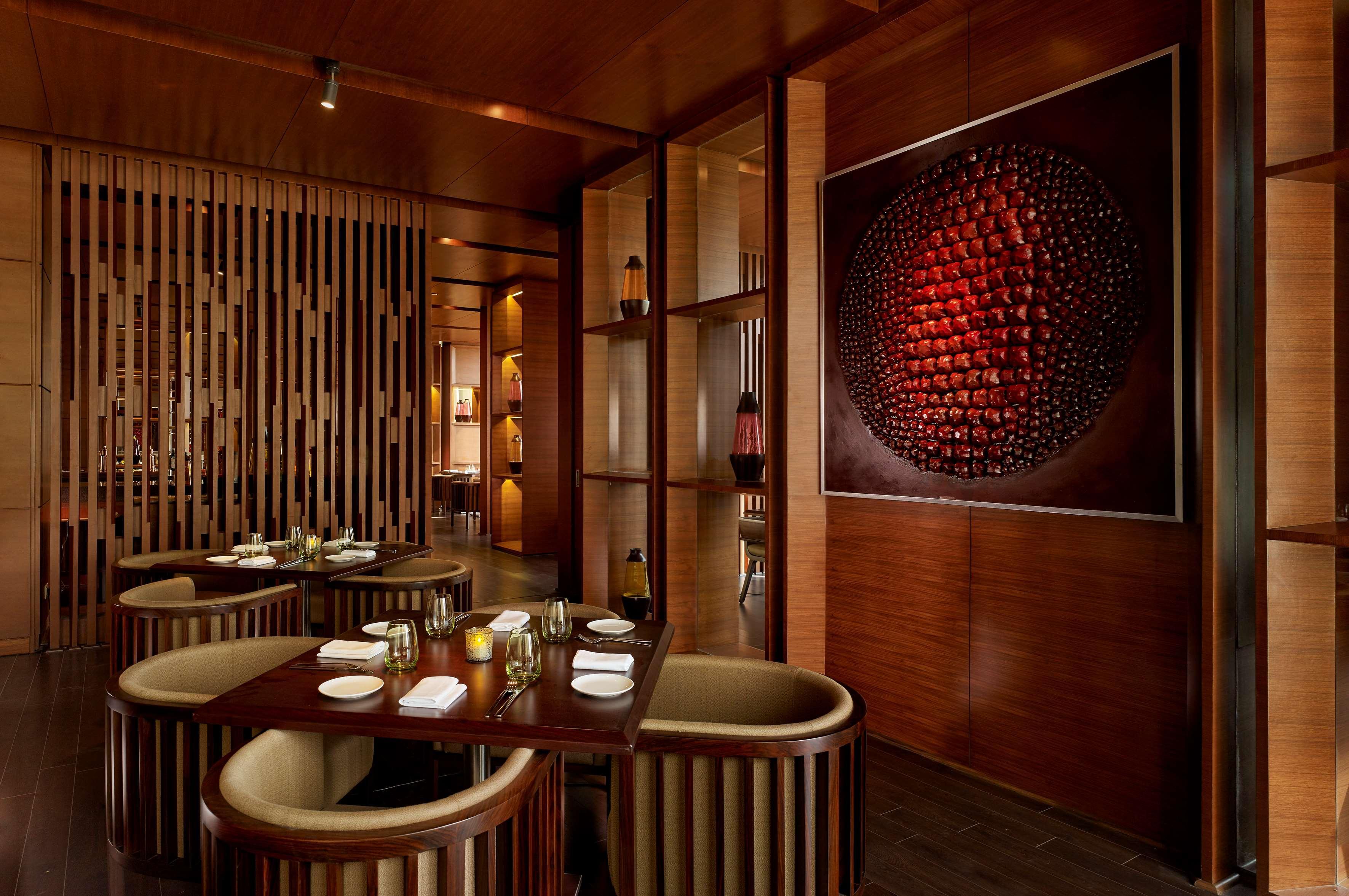 昌迪加尔凯悦酒店 Chandīgarh 外观 照片 The interior of the restaurant