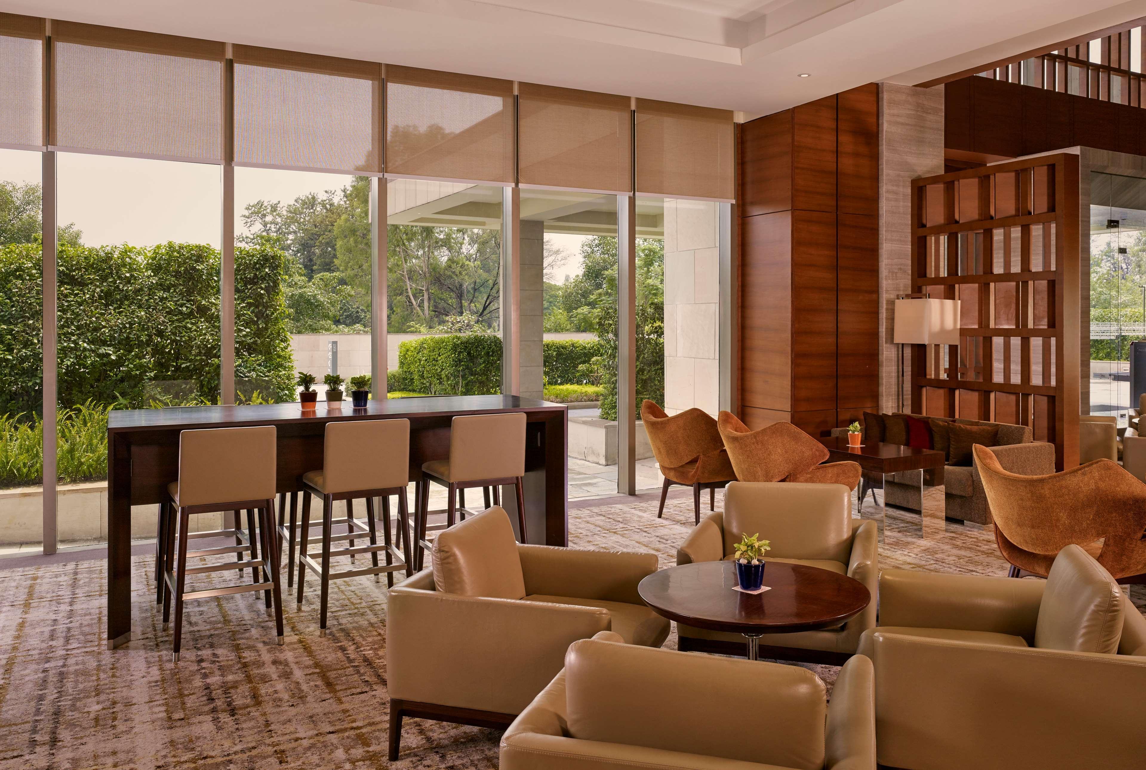 昌迪加尔凯悦酒店 Chandīgarh 外观 照片 The Lounge at the airport